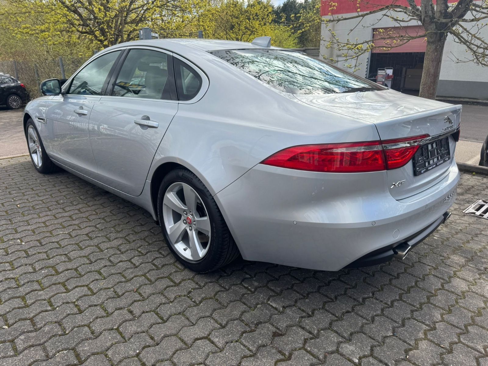 Fahrzeugabbildung Jaguar XF 30d 300PS Prestige Automatik LED+HUD+ACC+Lane