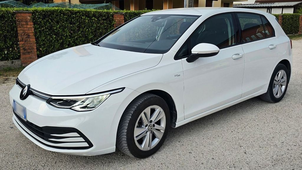 Image of Volkswagen Golf