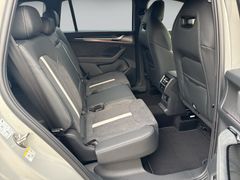 SKODA Sportline 2.0 TSI 4x4 Standheizung AHK_Pano