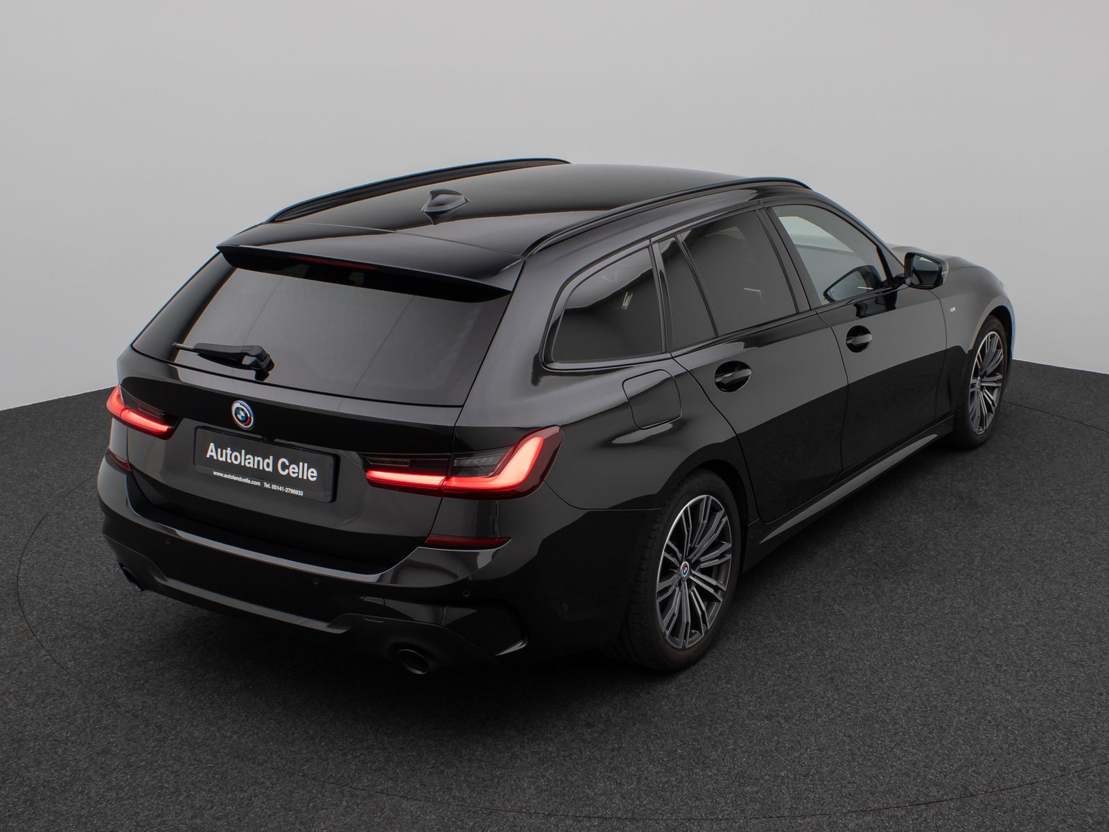 Fahrzeugabbildung BMW 320d  M Sport Laser Kamera DAB H/K Komfort Alarm