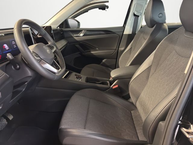 Volkswagen Tiguan 1.5eTSI Life LED AHK Navi ACC 360° foto 12