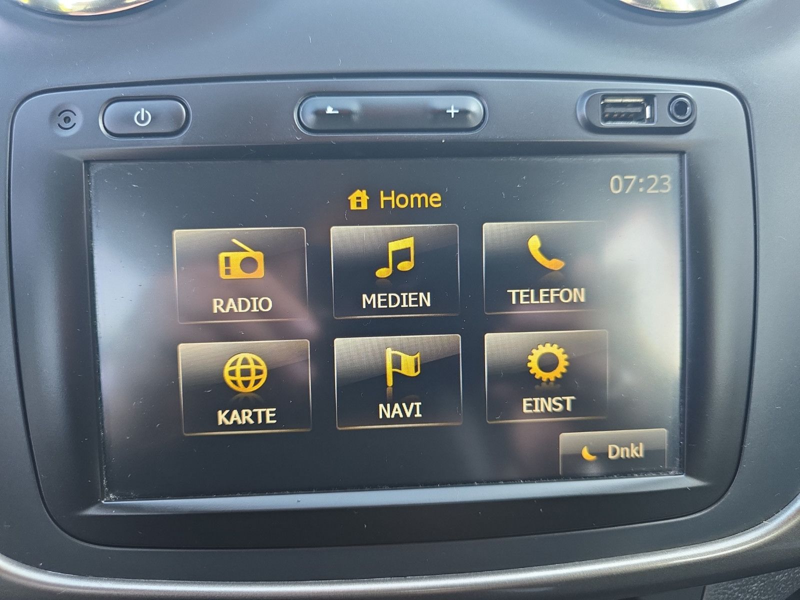 Fahrzeugabbildung Dacia Sandero II Stepway Prestige AHK KLIMA NAVI