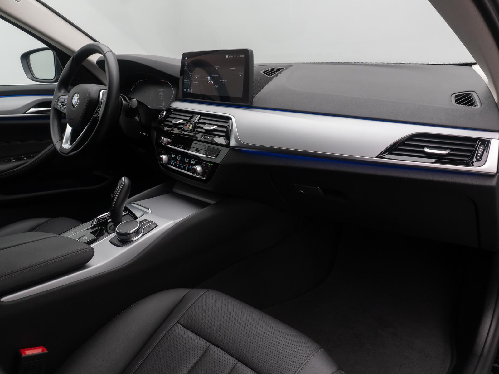 BMW 520d Kamera Laser HUD DAB 4xKlima Alarm Komfort
