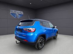 JEEP Compass KLIMA,NAVI,PANO,MFL,TEMPOMAT, 4x4,AHK