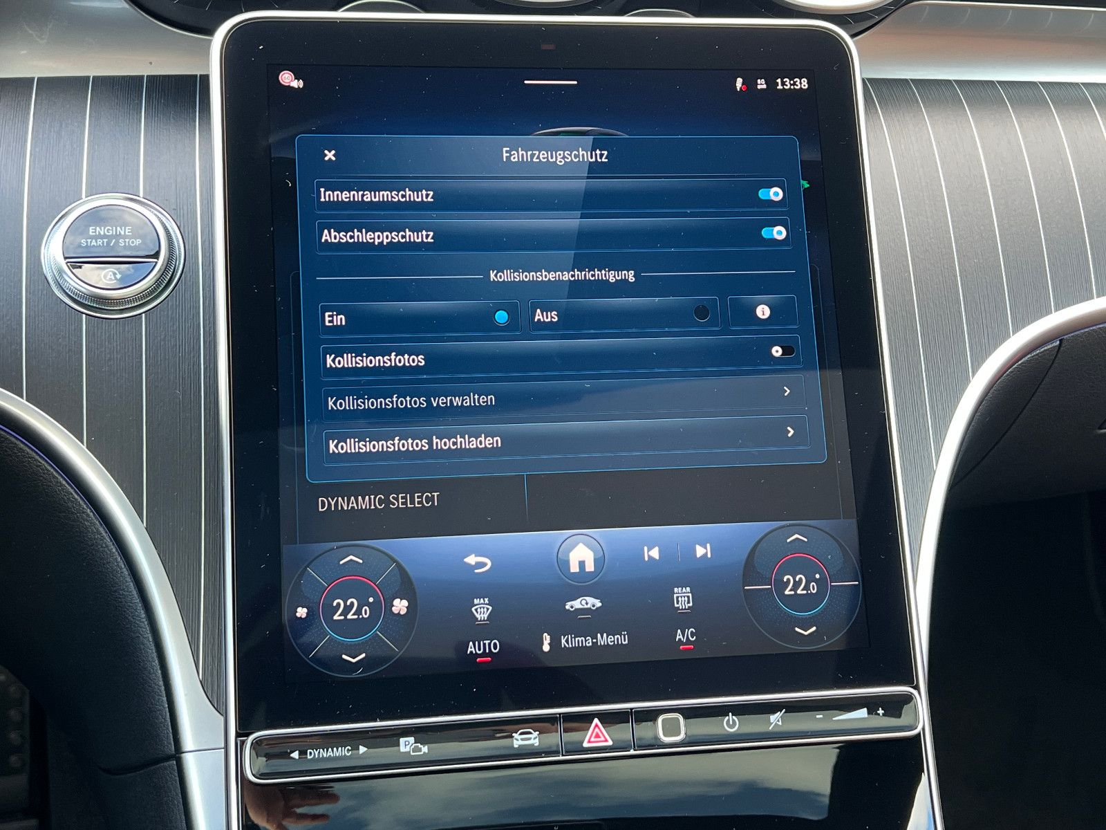 Fahrzeugabbildung Mercedes-Benz CLE 200 AMG LINE PREMIUM PANORAMA SITZKLIMA