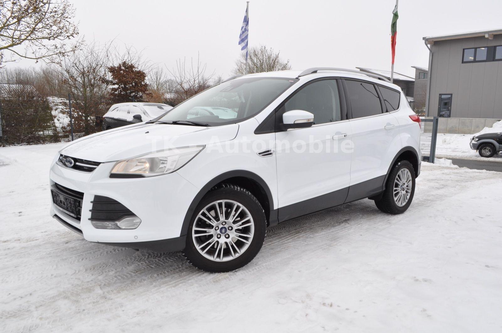 Ford Kuga Titanium /SPURHALTE/TOTWINKEL/KEY-LESS/PDC