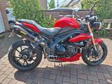 Triumph Speed Triple 1050 Akrapovic Carbon - Triumph Motorräder in Bonn