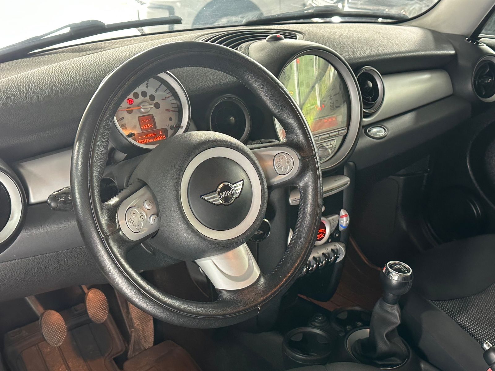 MINI COOPER*PANO*SHZ*PDZ*MFL*KLIMAAUT*ALU*8-FACH