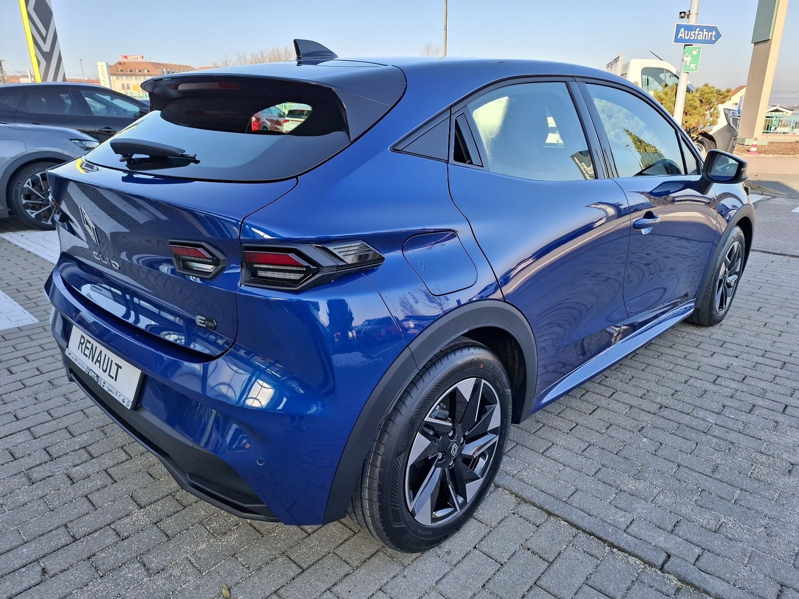 Renault Clio - Bild 6