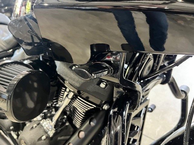 Fahrzeugabbildung Harley-Davidson FXLRST Low Rider ST Umbau