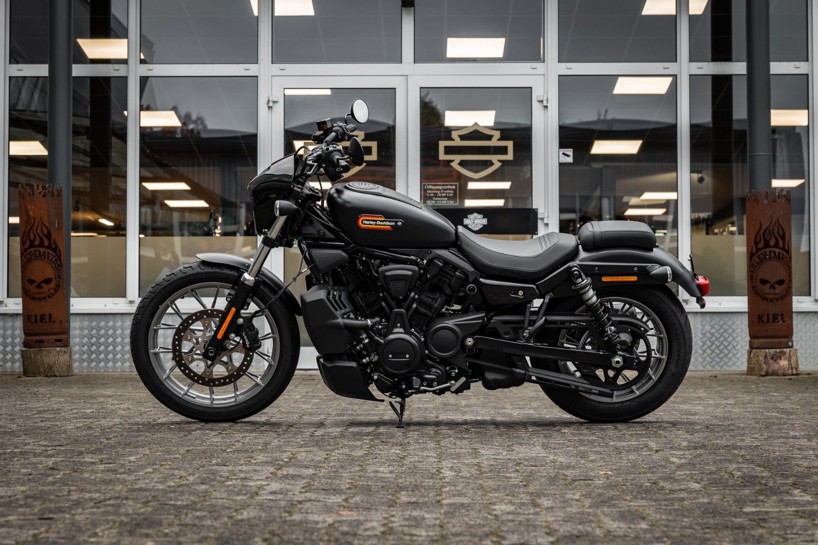 Fahrzeugabbildung Harley-Davidson NIGHTSTER Special RH975S MY25-Jekill&Hyde -1.Hd