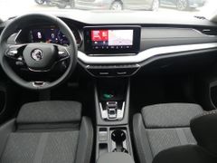 Fahrzeugabbildung Skoda Octavia 1.5 TSI e-TEC DSG STYLE *NAV*LED*ACC*