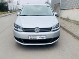 Volkswagen Sharan 2.0 TDI DSG Highline /7-Sitzer - Volkswagen Sharan in Wiesbaden