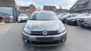 Volkswagen Golf - 2