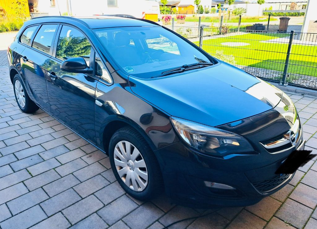 Image of Opel Astra