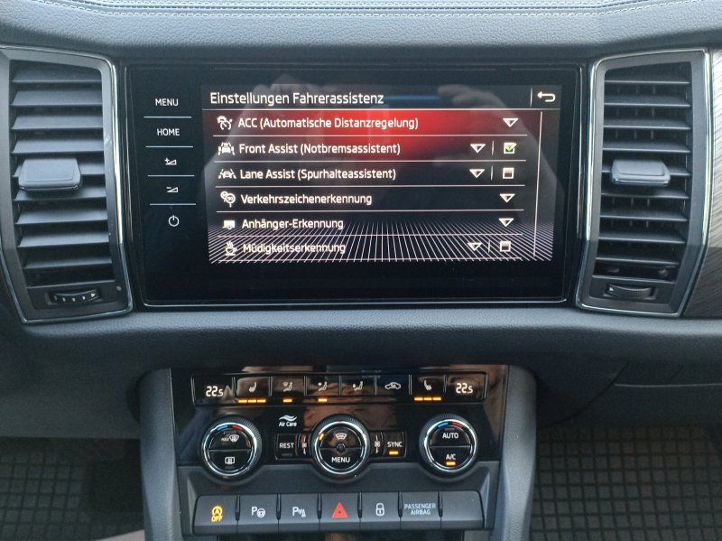 Fahrzeugabbildung SKODA Kodiaq 2.0 TDI Style 4x4 DSG  AHK+ACC+NAVI+MATRI