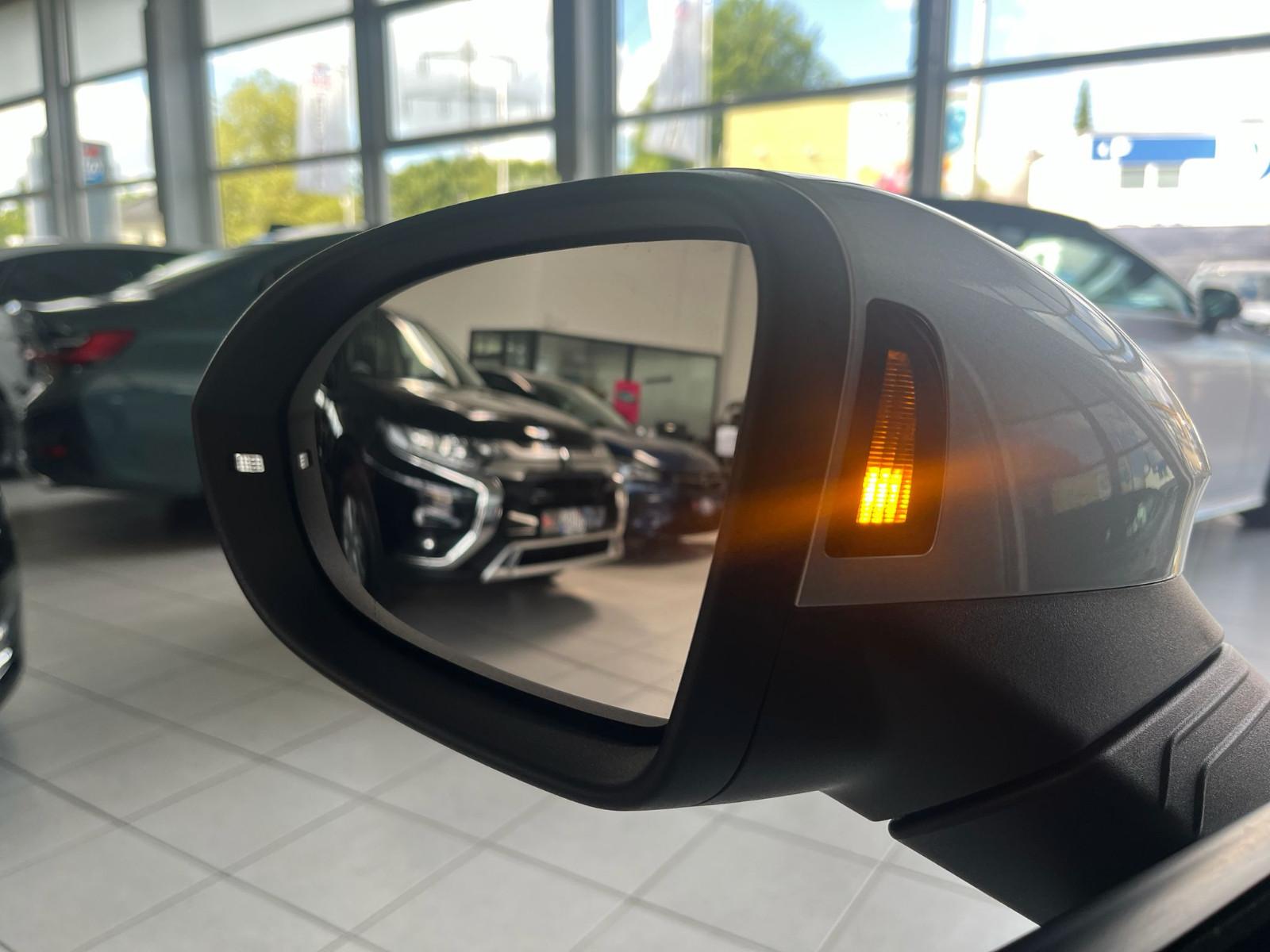 Volkswagen Golf VIII TDI Var. Life *Automatik*LED*Navi*1HD*, миниатюра 12