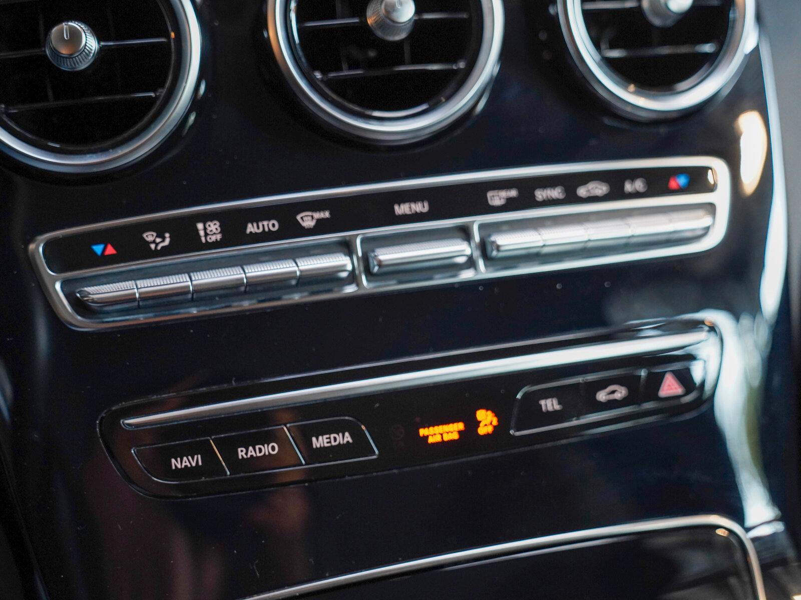 Mercedes-Benz C 180 T AVANTGARDE CarPlay Ambientebeleuchtung