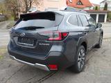 Subaru OUTBACK Outback Platinum - Subaru Outback mit Benzin-Antrieb