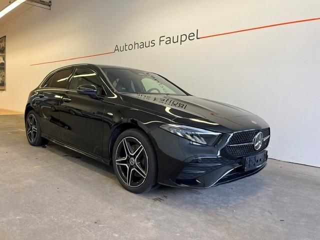 Mercedes-Benz A 250e AMG-Line Panorama Distronic Keyless Go