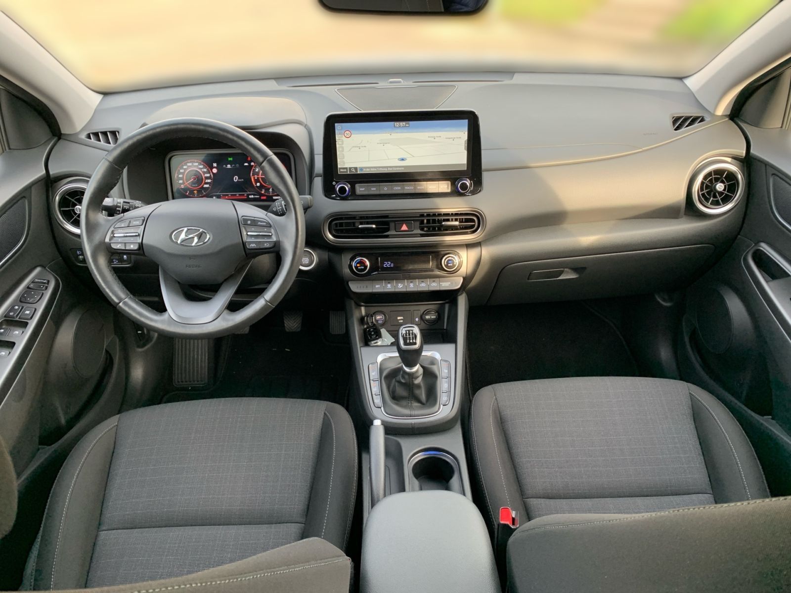 Fahrzeugabbildung Hyundai KONA 1.0 T-GDI Trend Mild-Hybrid Navi 1Hd