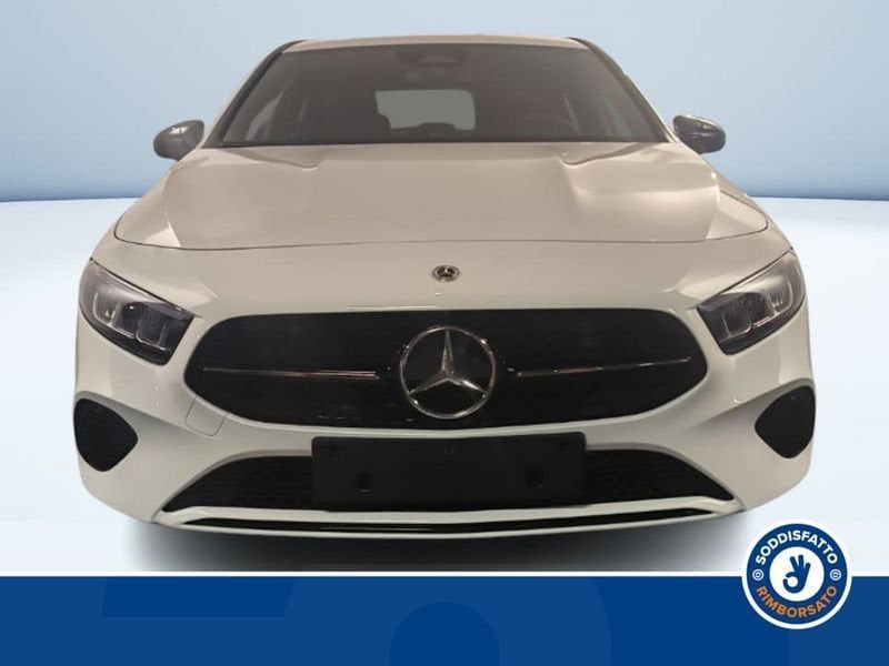 Mercedes-Benz Classe A 180d Automatic Progressiv imagem 3
