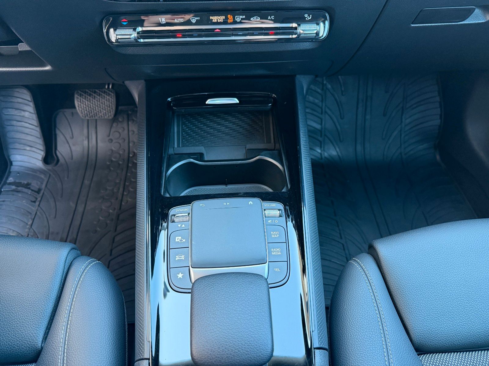 Fahrzeugabbildung Mercedes-Benz B 220 d Style R-Kamera+LED+Carplay+TOTW