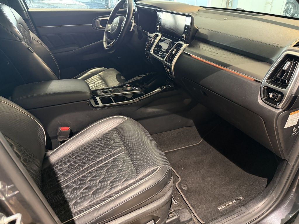 Kia Sorento 1.6 T-GDI Plug-in Hybrid 4WD ExecutiveLi imagem 3