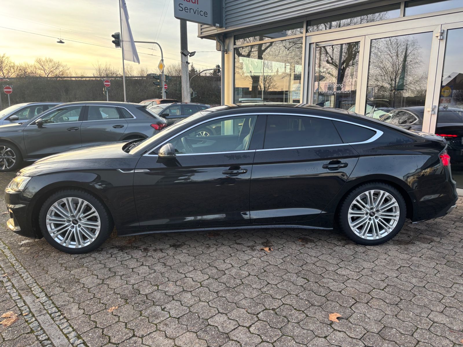 Fahrzeugabbildung Audi A5 Sportback 35 TFSI Sportpaket