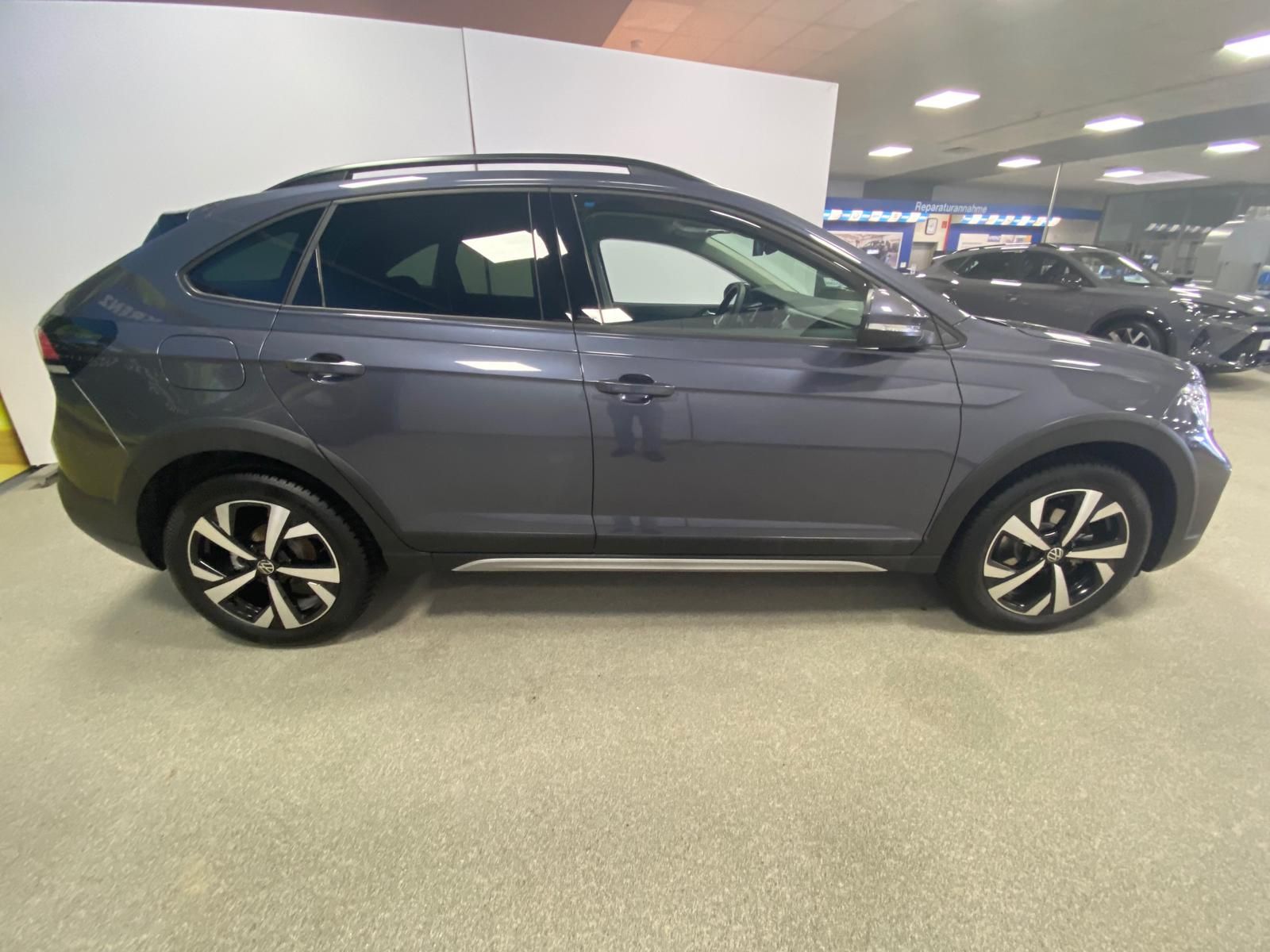 Fahrzeugabbildung Volkswagen Taigo 1.5 TSI ACT Life APP+MATRIX+ALLWETTER+RFK+