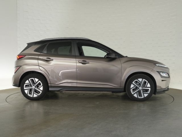 KONA Elektro TREND 39,2kWh+VOLL LED+NAVI+RÜCKFAH