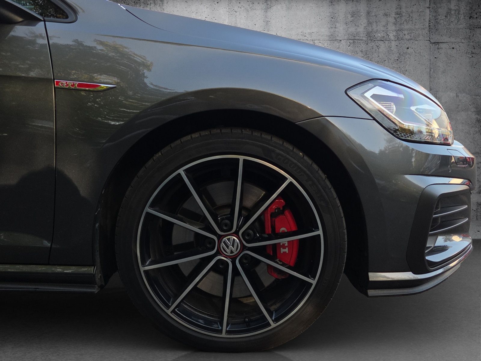 Golf VII GTI Performance 2.0 TSI OPF DSG AHK