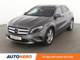 Mercedes-Benz GLA 220 d 4Matic Urban Aut.*NAVI*BI-XENON*PDC* - Mercedes-Benz GLA-Class in Stuttgart
