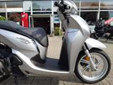 Honda SH300i A *Reifen neuwertig*LED*Keyless*Top Case* - HONDA SH 300I