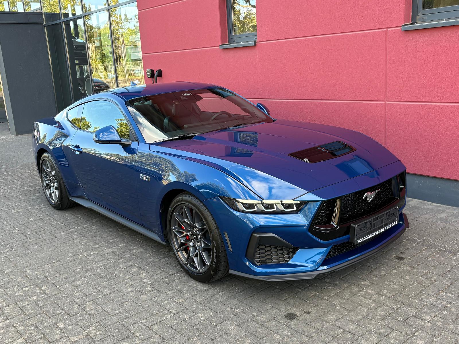Ford MUSTANG GT 5.0 V8 COUPE NEUES MODELL NUR 3.332KM