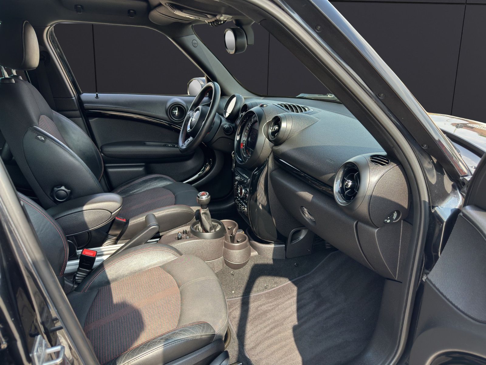 Fahrzeugabbildung MINI Cooper S CountrymanS All4*JCW*Chilli*Sport*Navi*