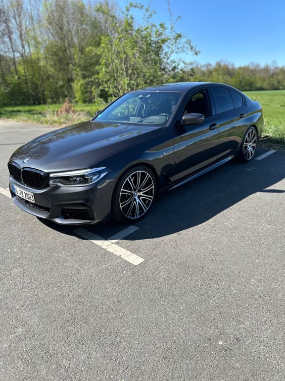Image of BMW 540