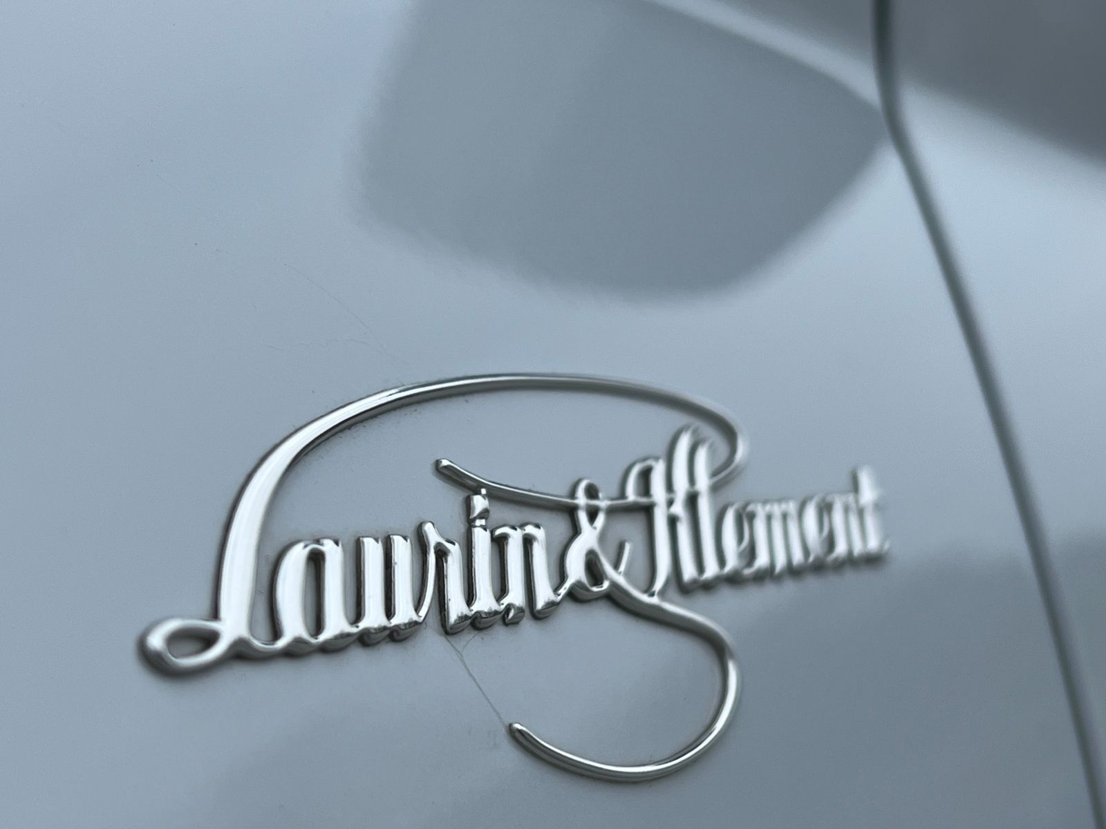 Fahrzeugabbildung SKODA Kodiaq L&K 2.0 TSI DSG 4x4 *AHK, CANTON, Standhz