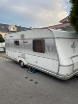 LMC 560 TKM mit überdachten Stellplatz  - Wohnwagen Stellplatz