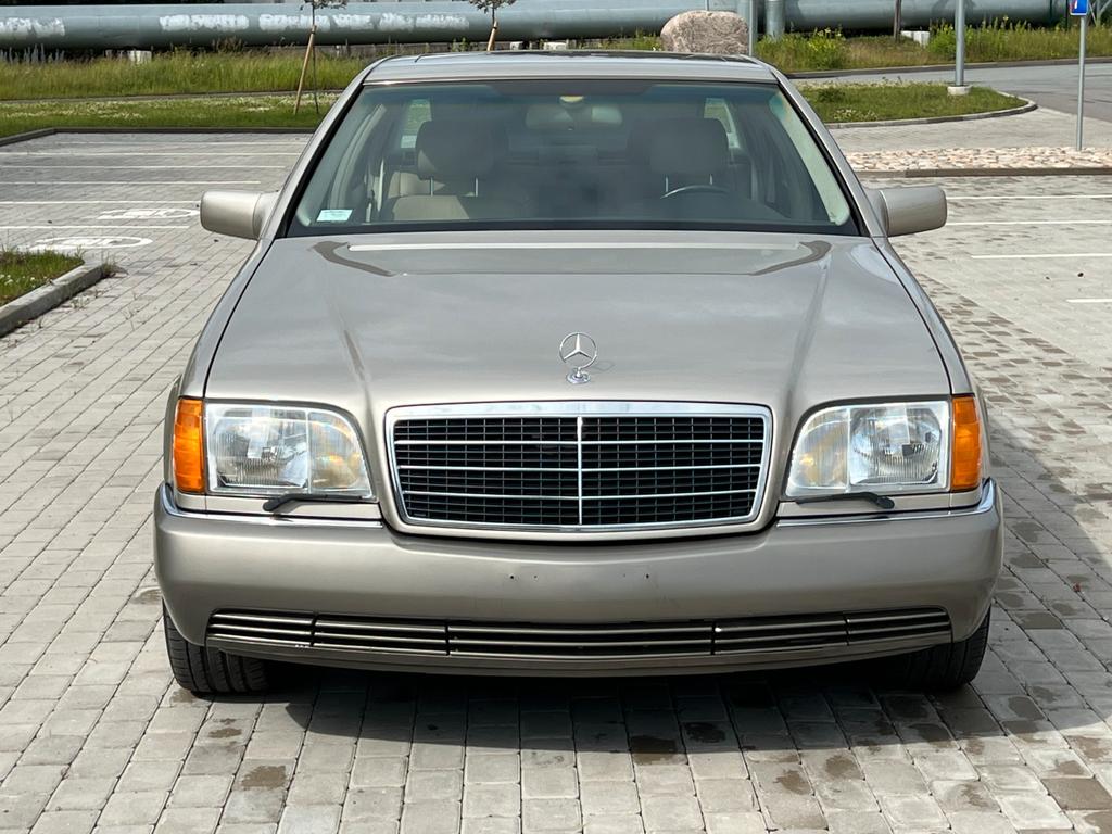 Mercedes-Benz S 600