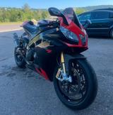 Aprilia RSV 4 Factory - APRILIA RSV