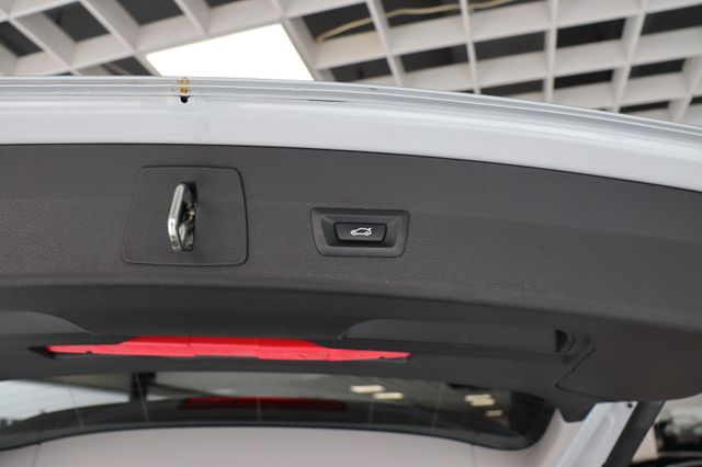 Fahrzeugabbildung BMW 218 Gran Tourer Advantage||1HAND|PANO|KAMERA|