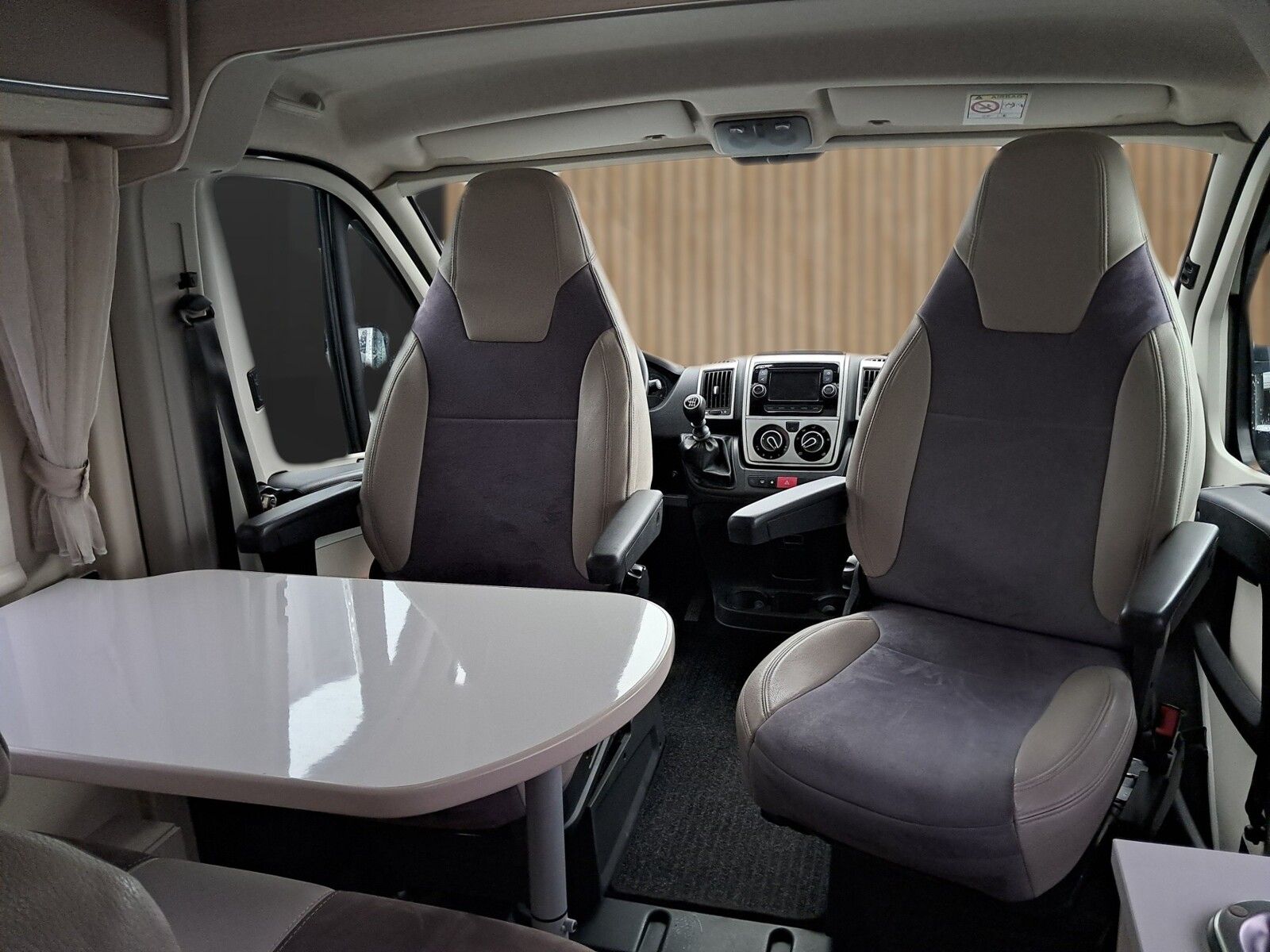 Fahrzeugabbildung Chausson Twist V594  Limited Navi,RK,Markise