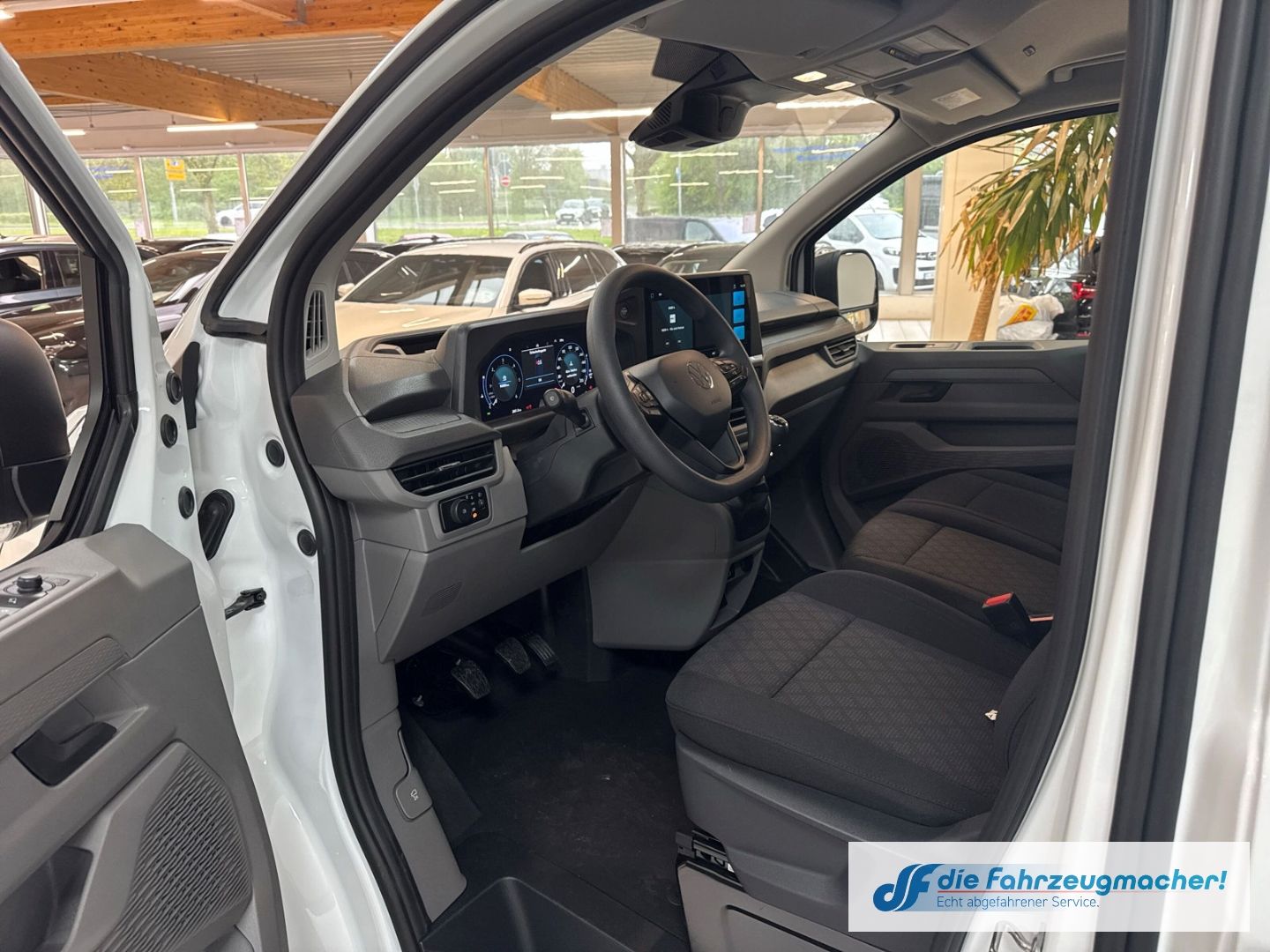 Fahrzeugabbildung Volkswagen Transporter Kasten 2.0 TDI 81 kW KR EU6e eFH ZV