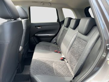 Fotografie 13 des Suzuki Vitara 1.4 Hybrid 'Comfort+' 5 Jahre Garantie*