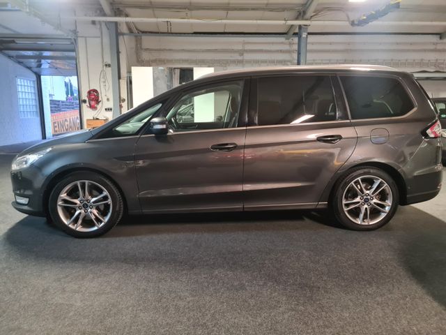 Ford Galaxy Titanium 7SITZER PANO AHK T.LEDER RFK