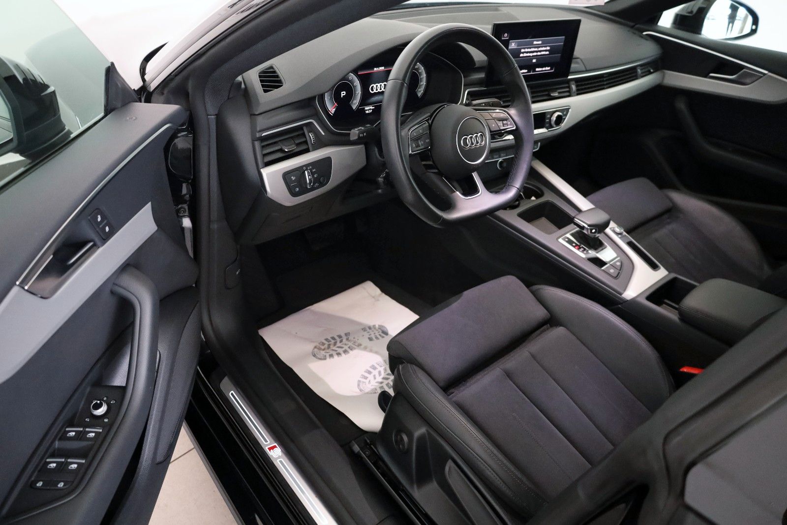 Fahrzeugabbildung Audi A5 SB 40 TFSI S line T.Leder,Navi,Matrix-LED,SH