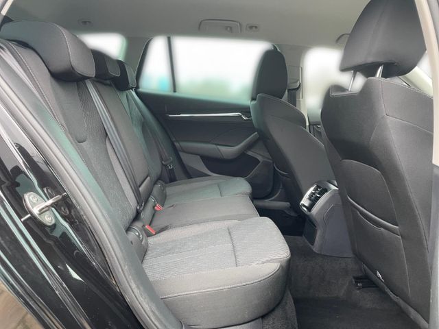 Octavia Combi Style 2.0 TDI DSG Navi,PDC,Kamera,