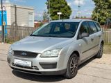 Ford Focus Turnier Trend Benzin/Klima/Vollfahrbereit