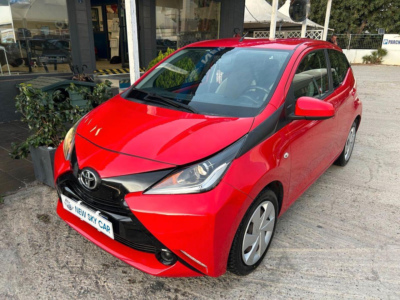 Toyota Aygo (X)